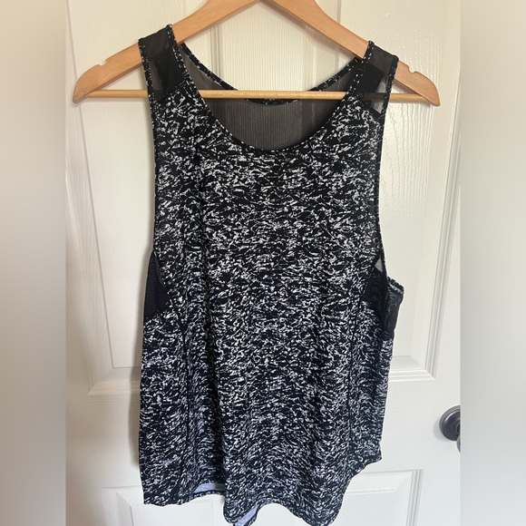 Lululemon sculpt tank - Picture 1 of 2